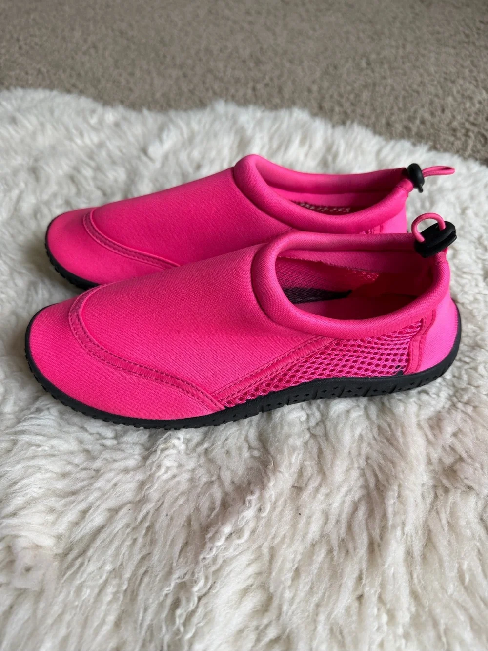 EUC Kids Water Shoes | Sz 2 | Mix No 6